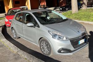 Peugeot 208 Allure 1.6 tds