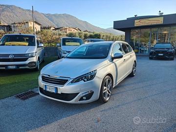 PEUGEOT 308 BlueHDi 120 S&S Business