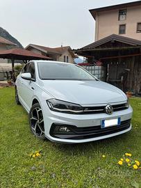 Volkswagen Polo 1.6 TDi 95 cv R-Line
