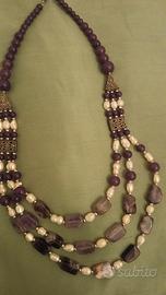 Collana di pietre dure e perle di fiume