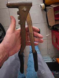 rivettatrice far k14