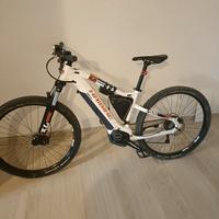 Mountain bike a pedalata assistita 52 km/h