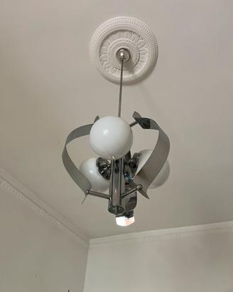 Lampadario anni ‘70 in acciaio