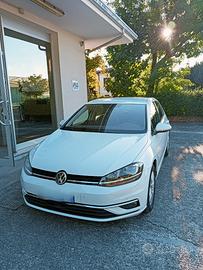 VOLKSWAGEN Golf 7ª serie - 2019