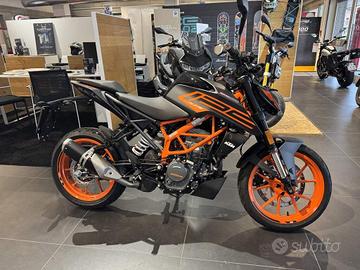 KTM 125 Duke Abs my22