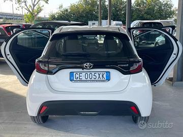 TOYOTA Yaris 1.5 Hybrid 5 porte Business Automat