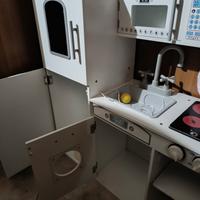 cucina giocattolo come nuova 