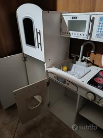 cucina giocattolo come nuova 