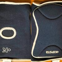 scarpe calcetto e ginocchiere