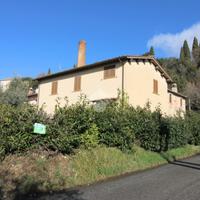 CASA SEMINDIPENDENTE A POGGIO MIRTETO