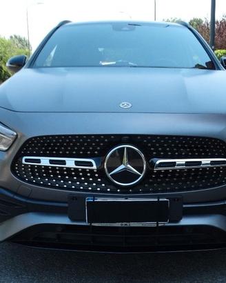 Mercedes GLA _ AMG Line Premium
