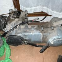 Blocco motore piaggio nrg