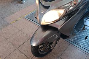 Burgman 400
