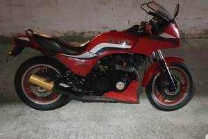 Kawasaki gpz 750 posso scambiare