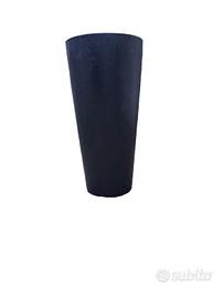 Vaso ornamentale da esterno ed interno