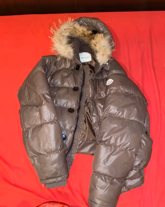 piumino moncler vintage con pelliccia