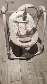 altalena e seggiolino per neonati