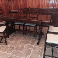 Tavolo e 6 sedie stile classico