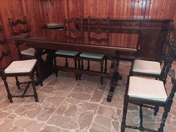 Tavolo e 6 sedie stile classico