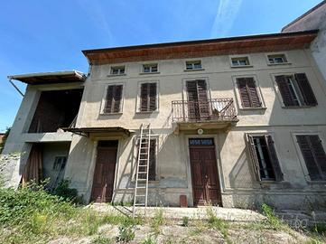 CASA SEMINDIPENDENTE A BOZZOLE