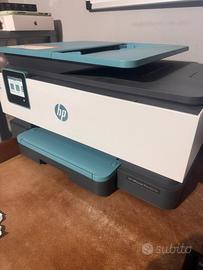 Stampante multifunzione HP OfficeJet Pro 8125e