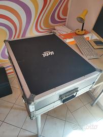 Flight case per mixer