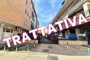 2 LOCALI A NAPOLI