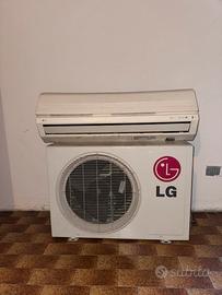 Climatizzatore LG 12.000 BTU (caldo/freddo)