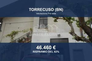 Immobile in asta di 298 m² con più di 5 locali a T