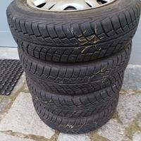 4 pneumatici invernali 155/70/ R13  M+S