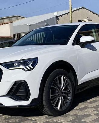 Audi Q3 SPB Business 2.0 TDI 150CV S-Tronic 35