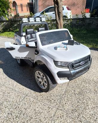 macchina Ford Ranger elettrica bambino 