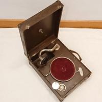 Grammofono portatile + 5 dischi