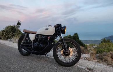 Honda CB Four Cafe Racer