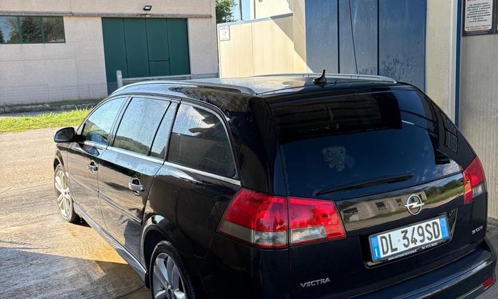 Opel vectra 1.9. 16v