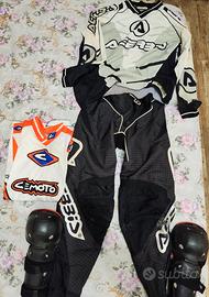 attrezzatura enduro pantaloni maglia ginocchiere