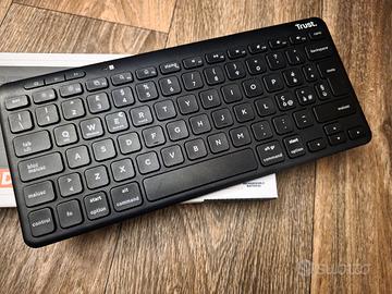 Tastiera Trust wireless e bluetooth