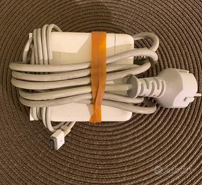 Alimentatore per MacBoock pro 2010