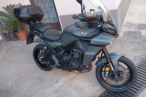 Vento moto Yamaha tracer 9