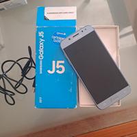 Samsung Galaxi J5.