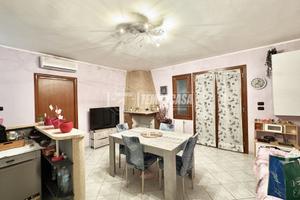 BIFAMILIARE CON GIARDINO