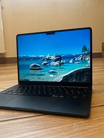 MacBook Air M2  2022 - 16GB/256GB - come nuovo