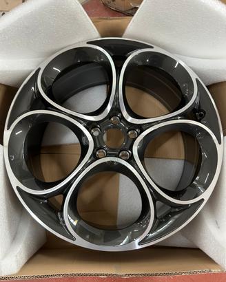 Cerchio originale alfa