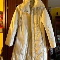Cappotto piumino lungo panna