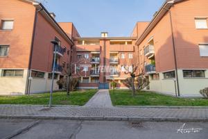 TRILOCALE CON ASCENSORE