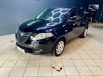 Lancia Ypsilon 5 Porte Ypsilon 1.3 mjt Platinum s&