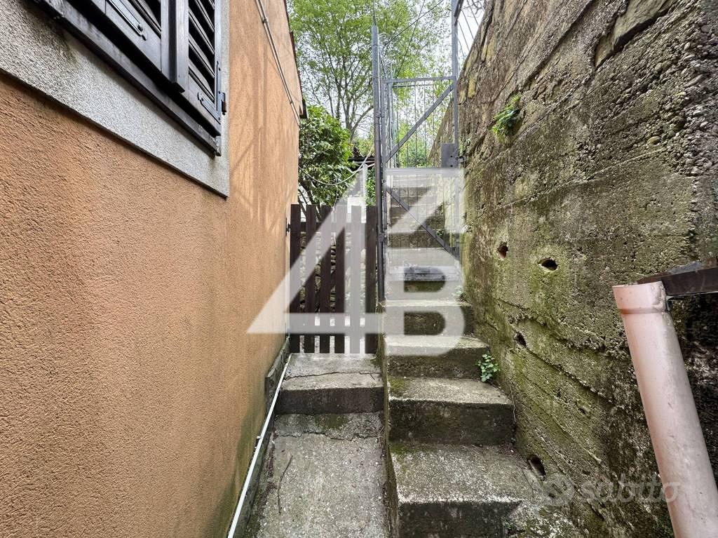 Terreno di 350 m² a Trieste - Vista 2