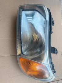 Fanale anteriore sx Land Rover Freelander 1