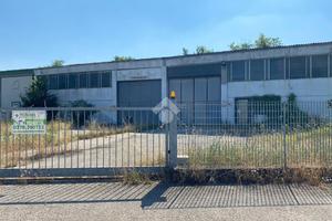 CAPANNONE A PORTO MANTOVANO