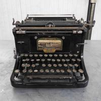 Macchina da scrivere Continental anni 20